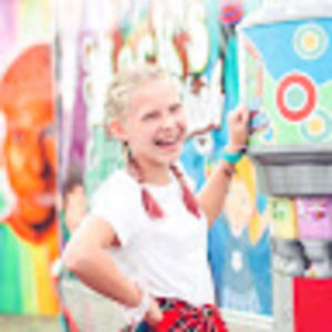 Meet your Posher, Claire